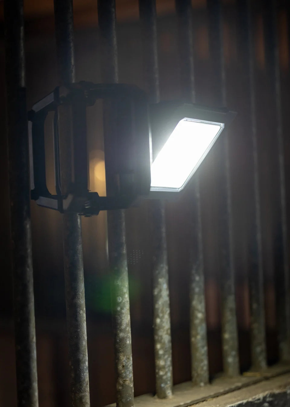Woof wear rechargeable LED Yard Clip light